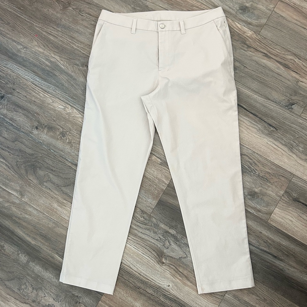 Lululemon men’s hybrid light khaki pants size 34